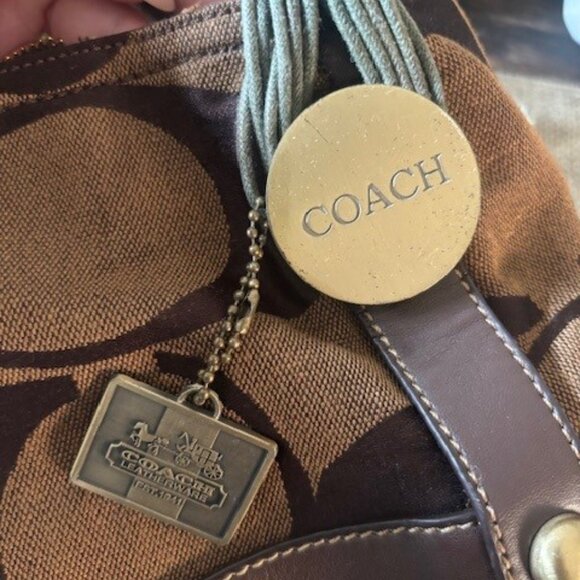 Coach Vintage 00's Curly Signature One-Shoulder Bag - Picture 6 of 9